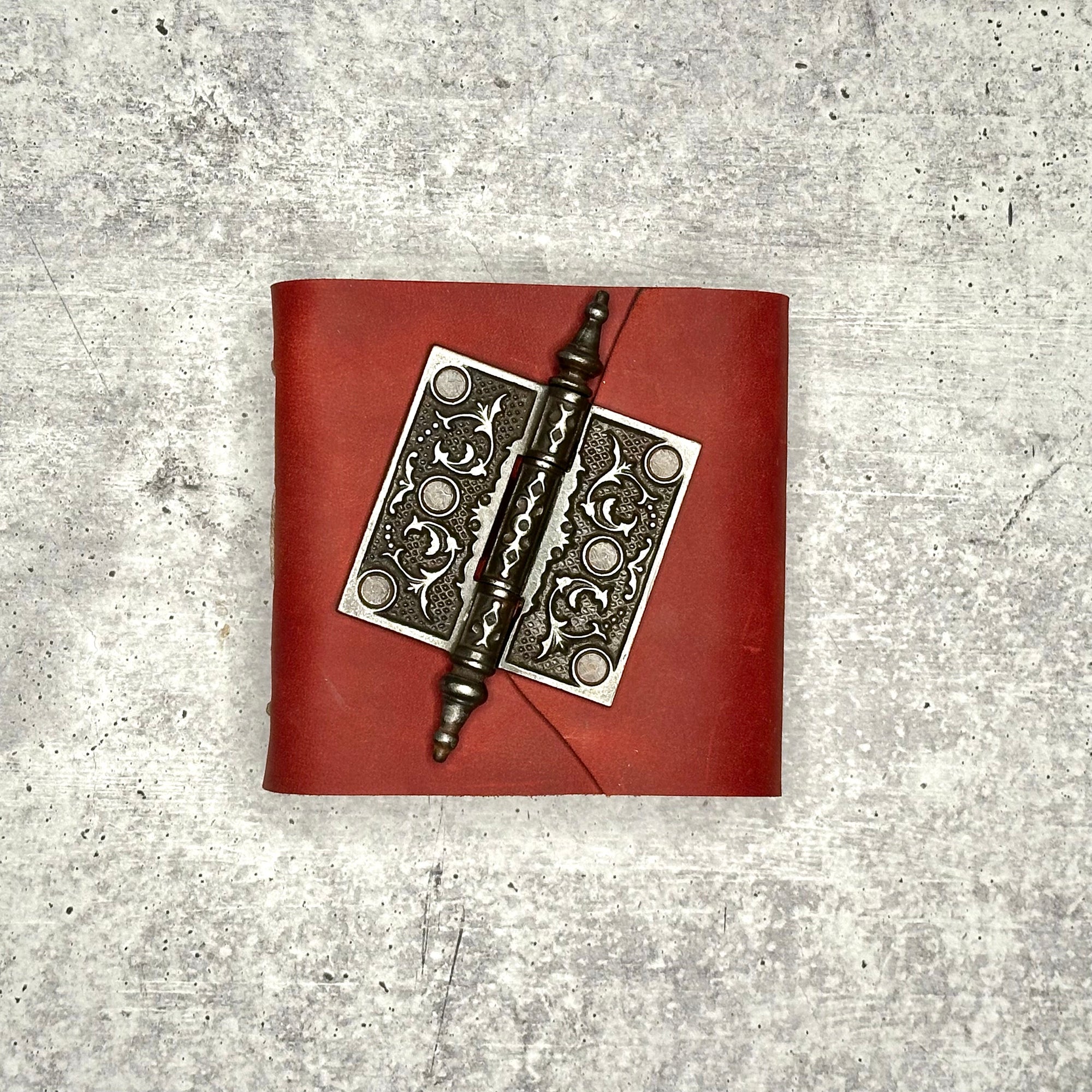 Volterra - Red Poppy/BB/Door Hinge