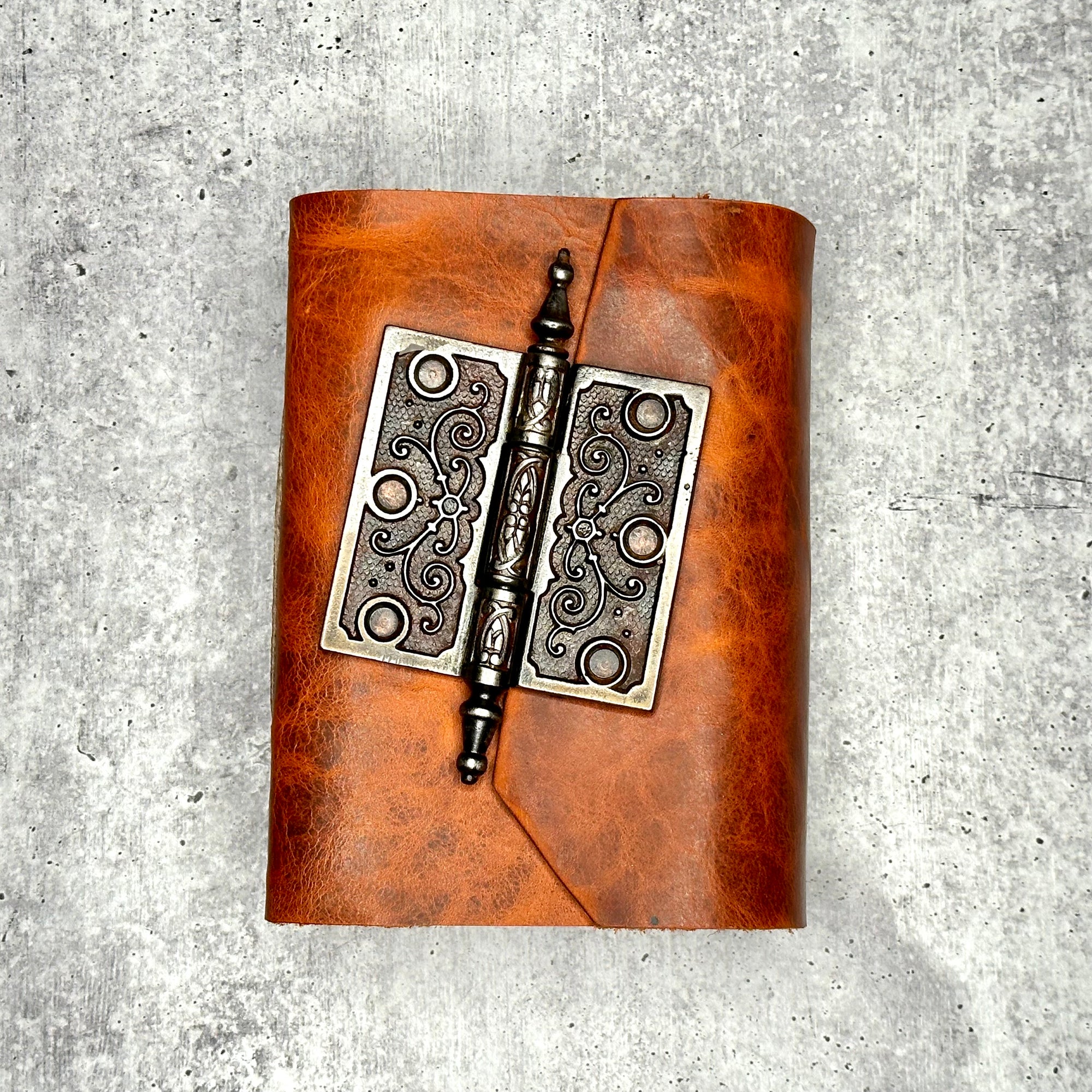 Lucca - DOUBLE Fiery Bison/BB/Door Hinge
