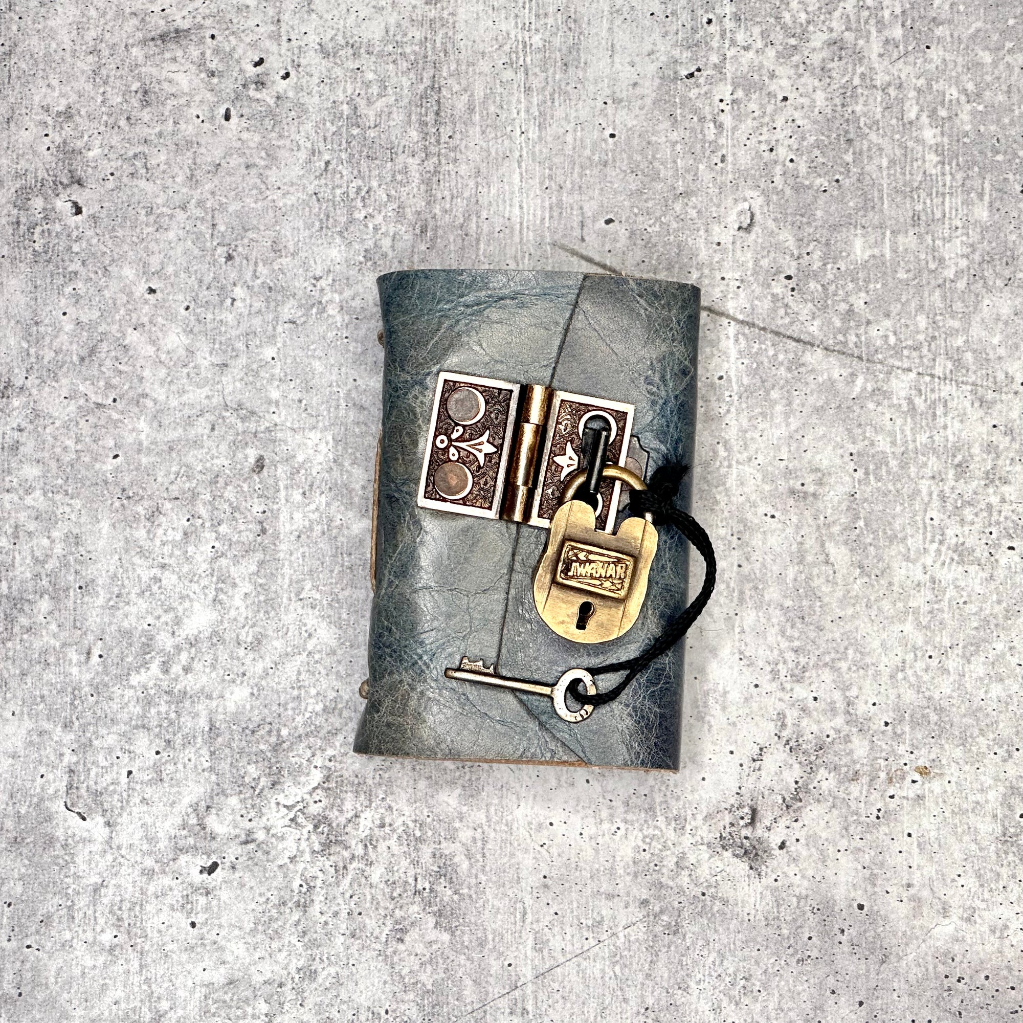 Amalfi - Blue Marble/Artisan Paper/Padlock