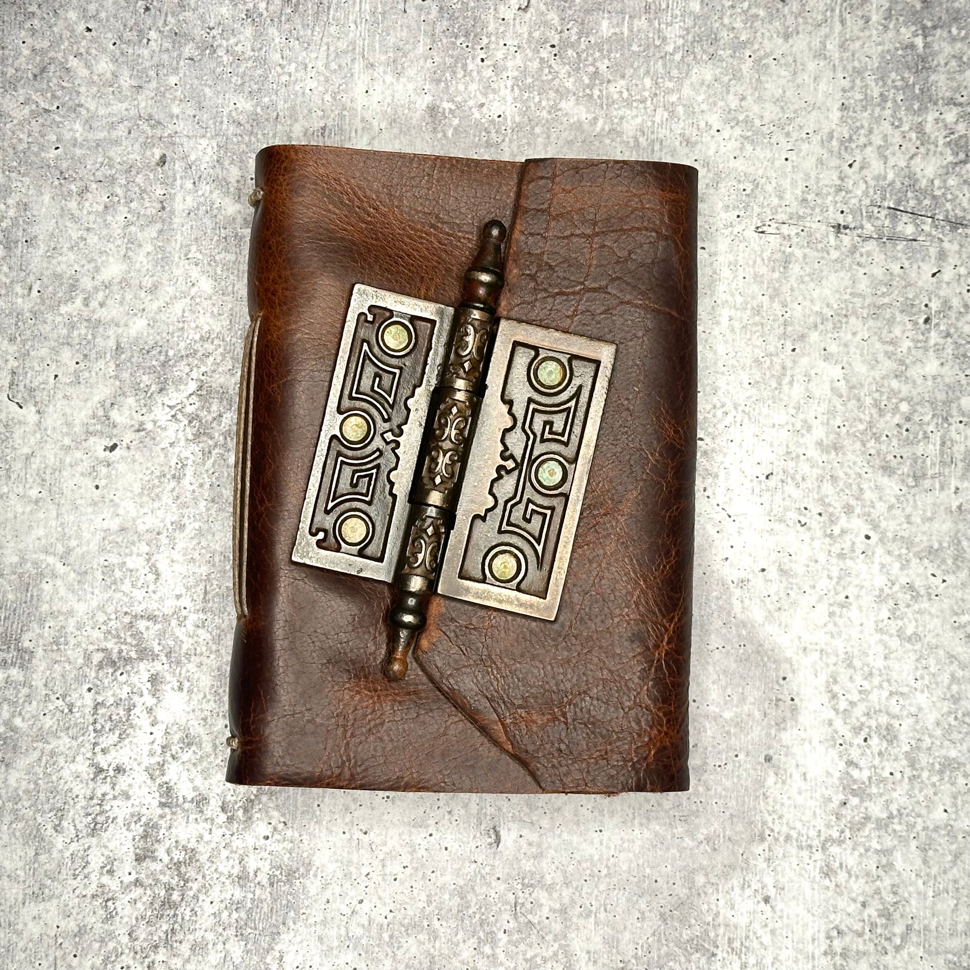 Lucca - Toasted Pecan Bison/Hemp/Door Hinge