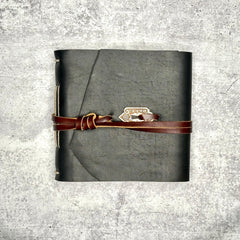 Perugia - Ebony/BB/Keyhole Cover