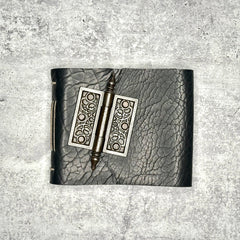 Manarola - Midnight Bison/Photo Album/Door Hinge