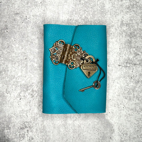 Lucca - Supple Turquoise Pebble/BB/Padlock