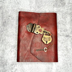 Venezia - Ruby w/Heart Bison/BB/Padlock