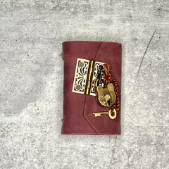 Capri - Bad Barbie/BB/Padlock