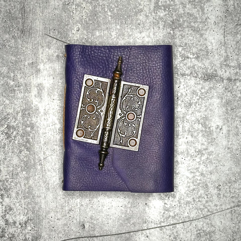 Lucca - Ruby Bison/Artisan Paper/Padlock