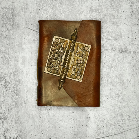 Lucca - Ruby Bison/Artisan Paper/Padlock