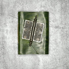 Lucca - Emerald Bison/Artisan Paper/Door Hinge 3.0