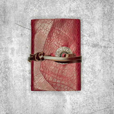 Lucca - Brick House/Watercolor Paper/Keyhole