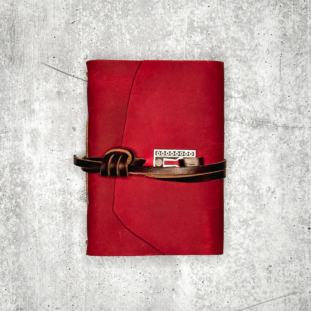 Lucca - Red Poppy/Artisan Paper/Keyhole 2.0