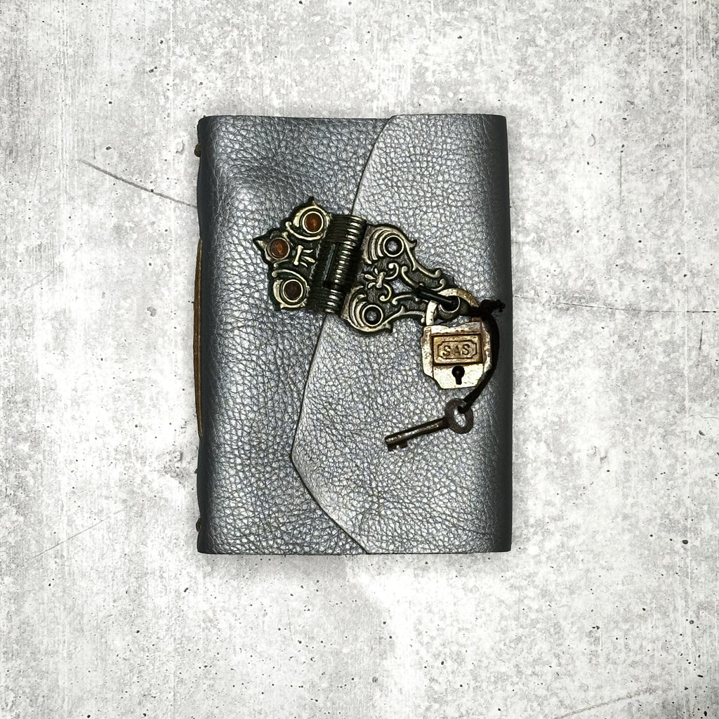 Lucca - Silver Nugget/Artisan Paper/Padlock