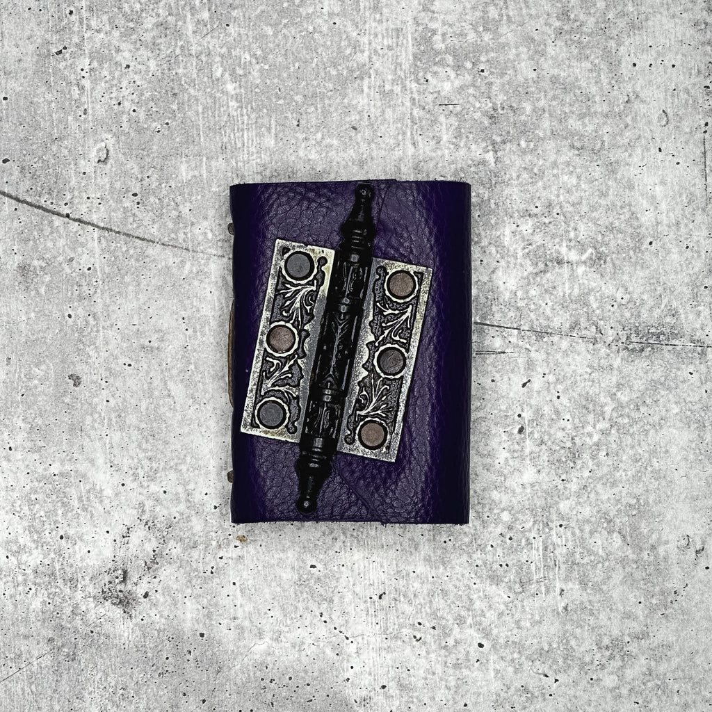 Amalfi - Indigo Pebble/Artisan Paper/Door Hinge
