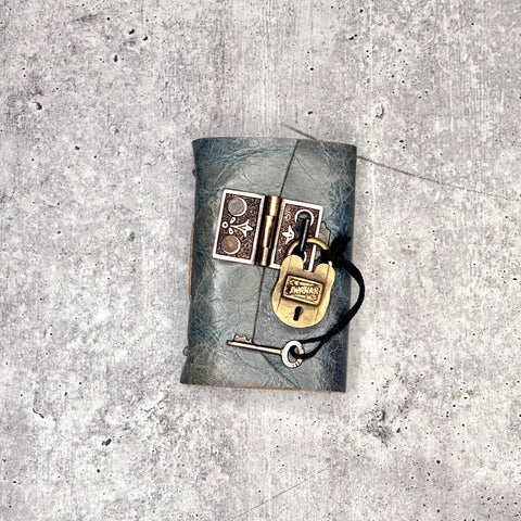 Amalfi - Dark Chocolate/Artisan Paper/Door Hinge