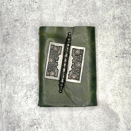 Lucca - Emerald Bison/Artisan Paper/Door Hinge