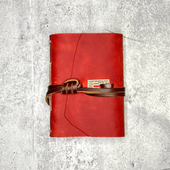 Lucca - Xmas Red/Artisan Paper/Keyhole Cover