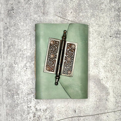 Lucca - Desert Sage (Distressed)/Artisan Paper/Door Hinge