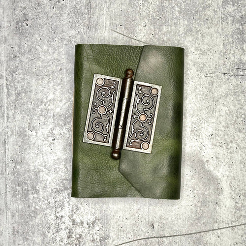 Lucca - Emerald Bison/Artisan Paper/Door Hinge