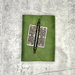 Lucca - New Leaf/Old Paint/Artisan Paper/Door Hinge