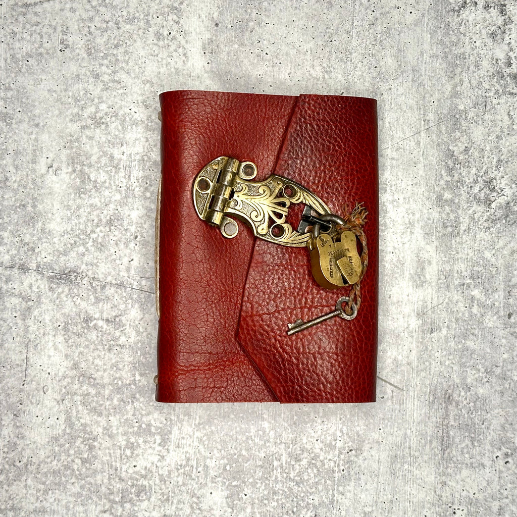 Lucca - Ruby Bison/Artisan Paper/Padlock