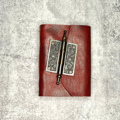 Lucca - Ruby Bison/Artisan Paper/Door Hinge